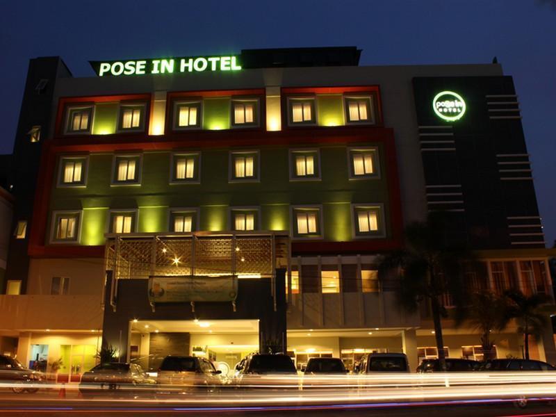 Pose In Hotel Solo Exterior photo